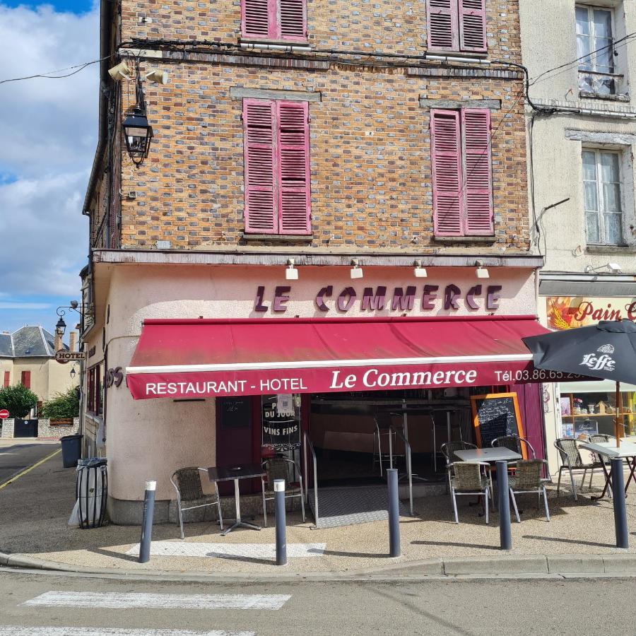 Le Commerce Pont-Sur-Yonne Eksteriør bilde